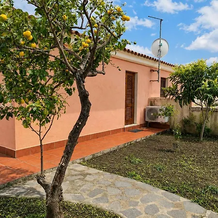 Villa Con Giardino San Teodoro Centro 펜션 산테오도로