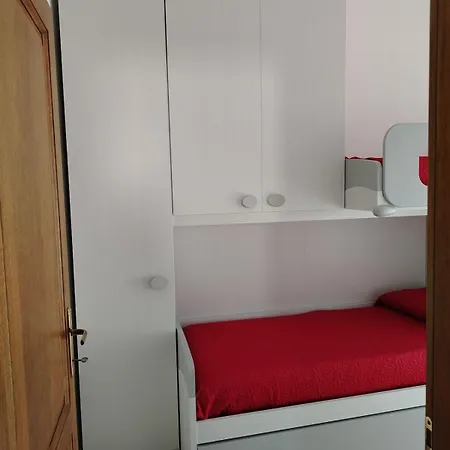 Villa Con Giardino San Teodoro Centro 펜션 *